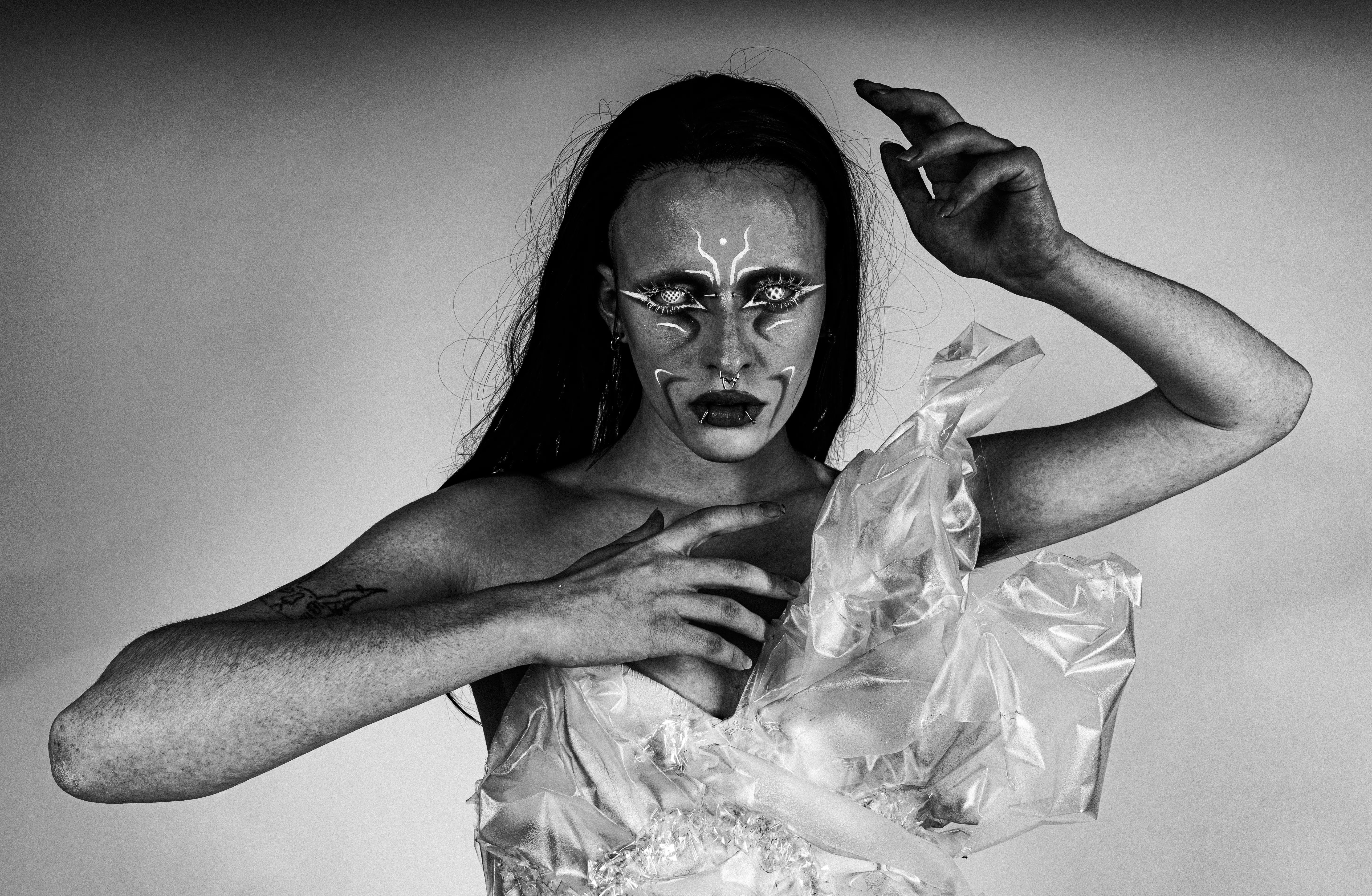 Photographie studio d'un model.